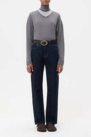 LS High V Shirt | Charcoal