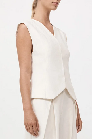 Minimal Tailored Vest | Ivory