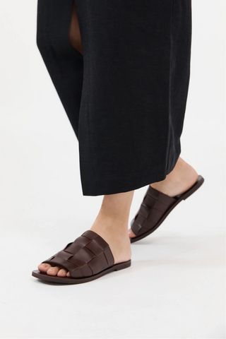 Woven Flats | Chocolate