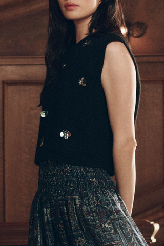 The Embellished Sweater Vest | Black