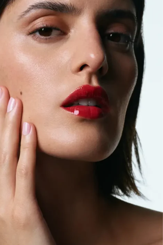 The Plasma Lip Compound | Shanghai