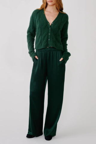 Jolie V-Neck Cropped Cable Cardigan | Hunter Green