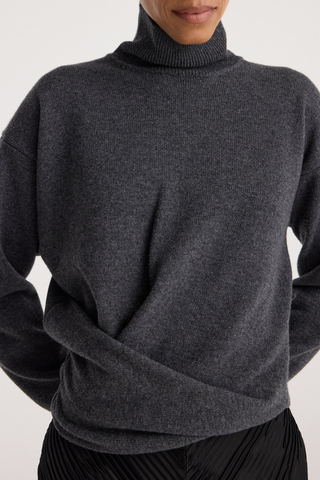 Sculptural Turtleneck | Dark Grey Melange