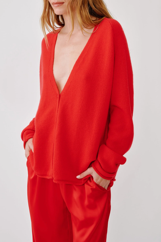 Samson Relaxed Saddle Raglan Cardigan | Scarlet