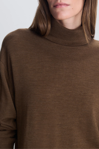 Aaliyah Turtleneck | Otter