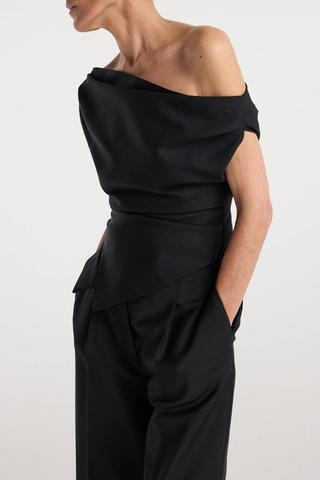 Off Shoulder Lapel Top | Black