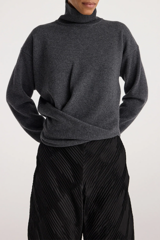 Sculptural Turtleneck | Dark Grey Melange