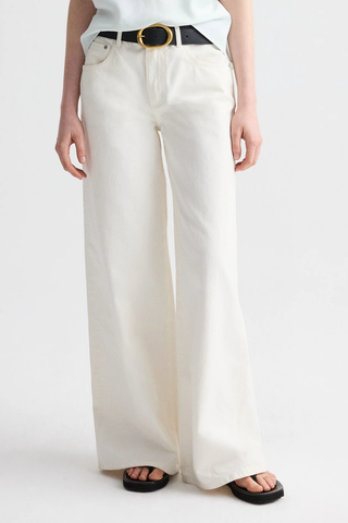Tiny Dancer Jean | White