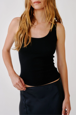 Coco Scoop Neck Tank | Black