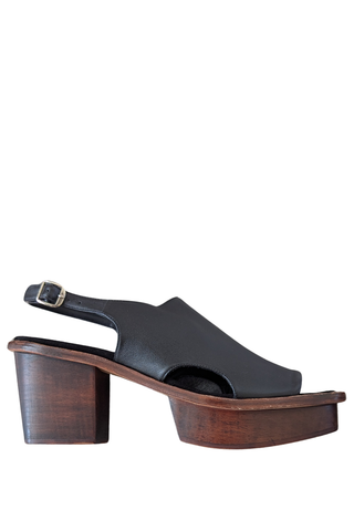 Sesely Sling Back Sandal | Black