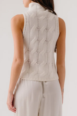 Salvia Sleeveless Cable Turtleneck | Gardenia