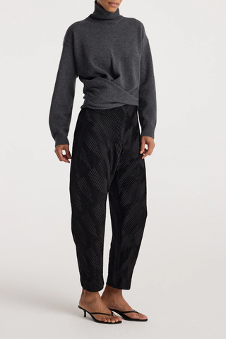 Sculptural Turtleneck | Dark Grey Melange