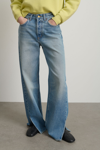 Charlot Split Hem Jean | Shell Vintage Wash