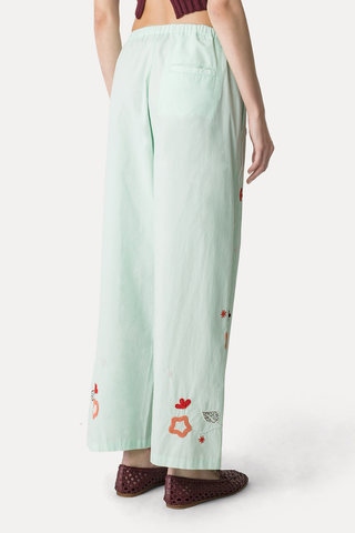 Elegant Summer Trousers with "Broderie En Reve" Embroidery | Plume