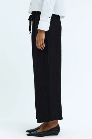 Crinkle Satin Broadway Pant | Black