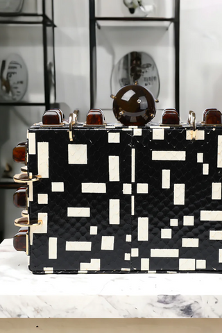 The Graphic Chest Clutch | Printed Snake White