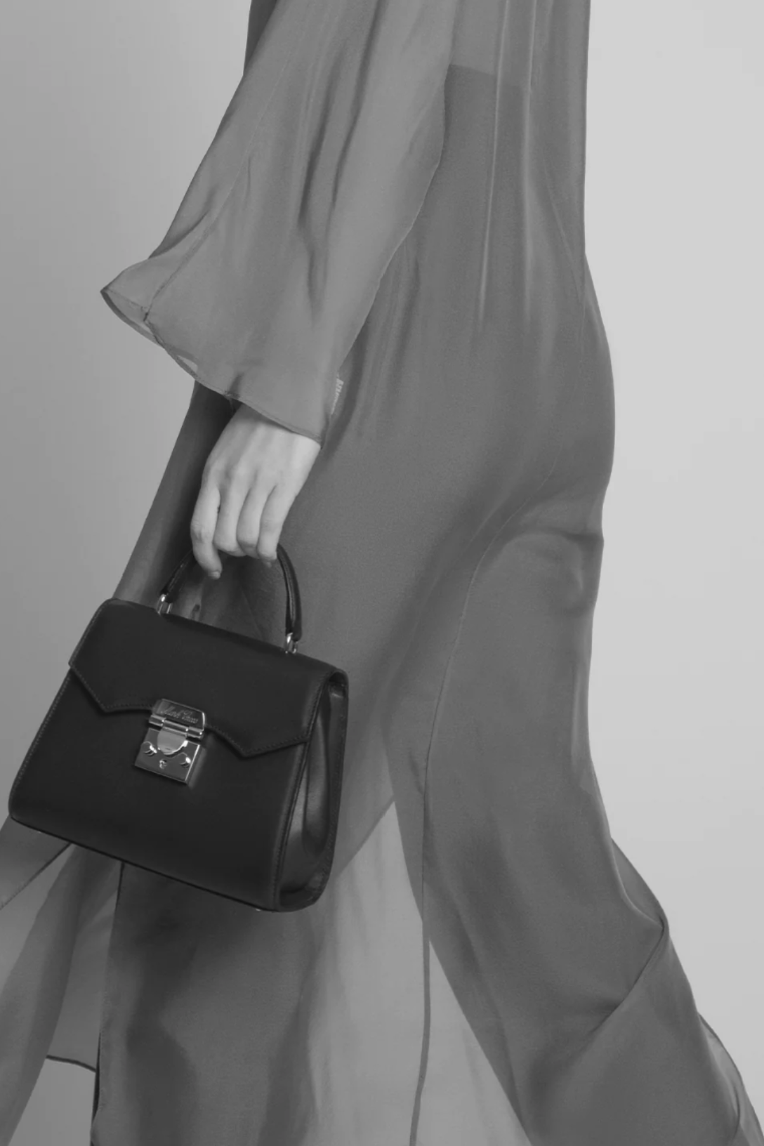 Madeline 21 Dover Box Bag | Black – Valentines Austin Madeline 21 Dover Box Bag | Black – Valentines Austin