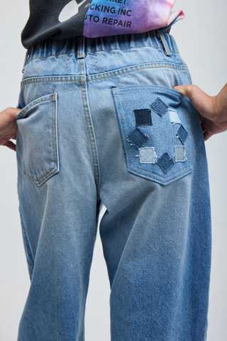 Silverlake Elastic Waist Jeans | Light Wash Blue