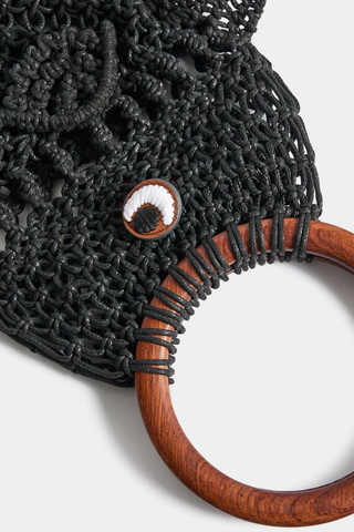 Macrame Fish Clutch | Black