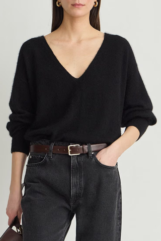 Softest Silk Cashmere V-Neck Sweater | Black