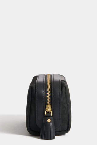 Logo Girlie Stuff Pouch | Black