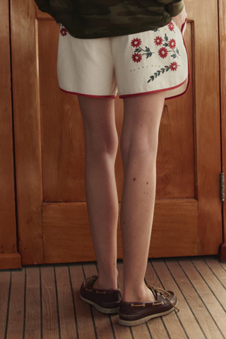 The Dolphin Short | Natural W/ Field Floral Embroidery