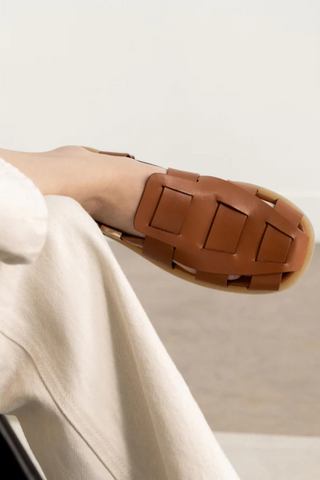 Theo Sandal | Tan